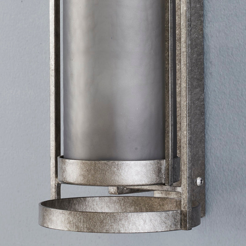 CORA WALL LIGHT SILVER